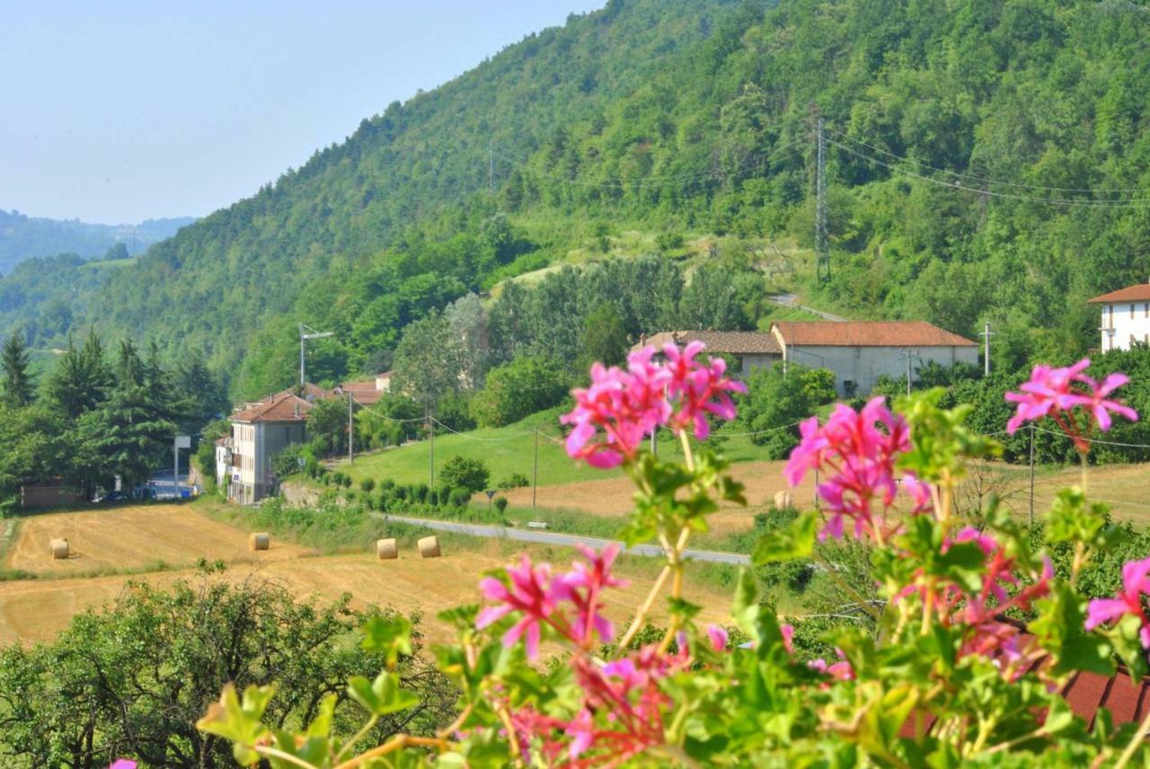 B&B Le Coccinelle Torre Bormida Εξωτερικό φωτογραφία