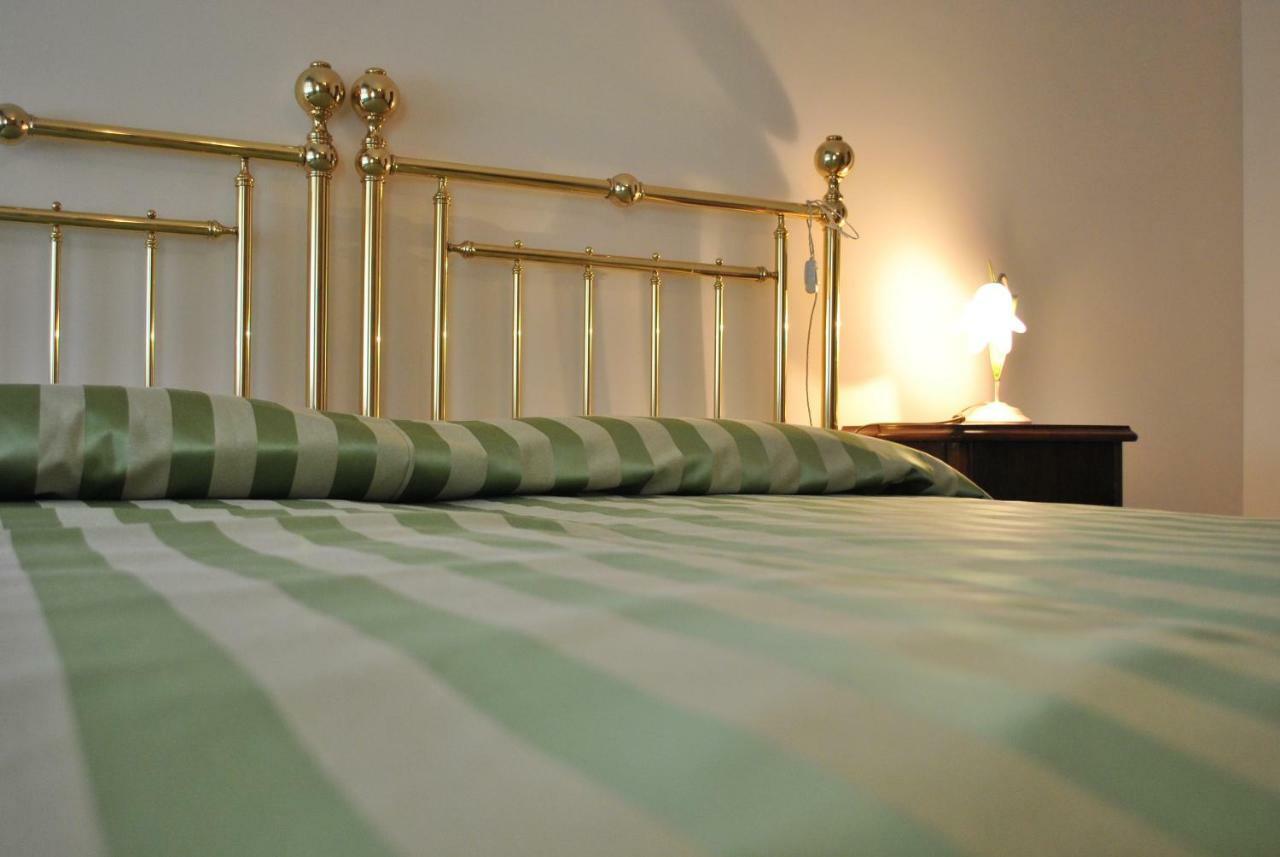 B&B Le Coccinelle Torre Bormida Εξωτερικό φωτογραφία