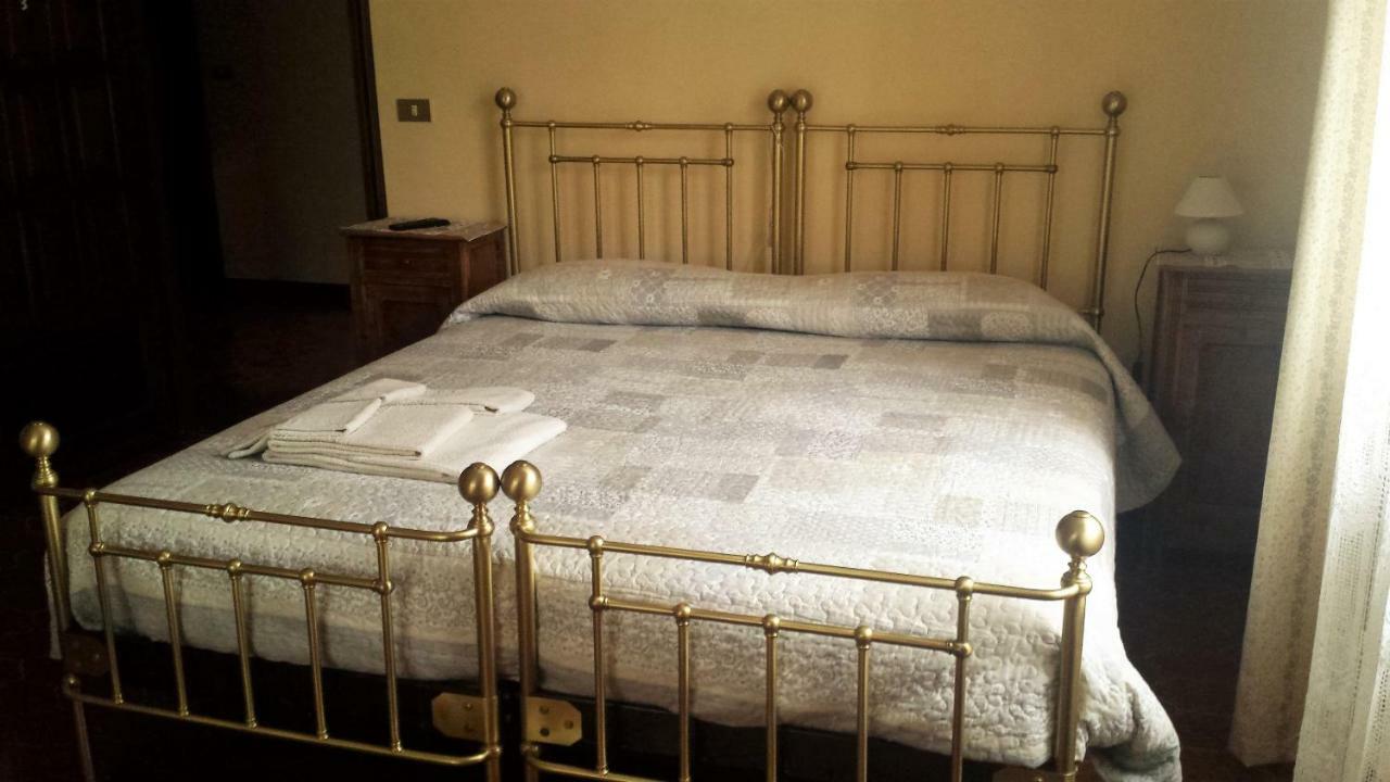 B&B Le Coccinelle Torre Bormida Εξωτερικό φωτογραφία